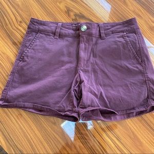 American Eagle Women’s Super Stretch Midi Short Maroon Size 8